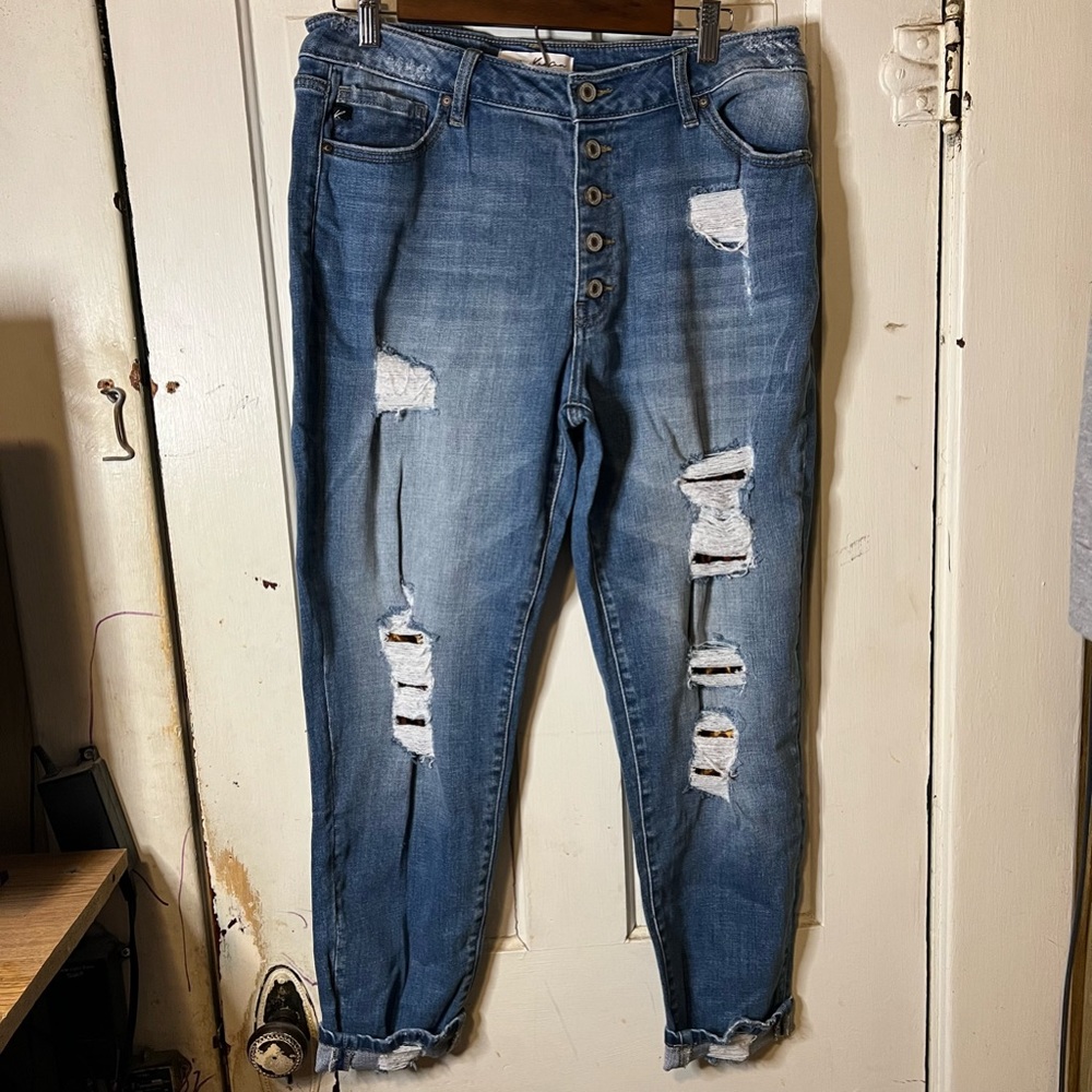 Kancan jeans with leopard accent, button fly